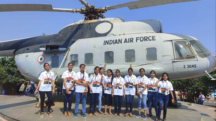 अनुसंधान संस्थानों का प्रत्यक्ष अवलोकन विद्यार्थियों को अनुसंधान में नवाचार करने की प्रेरणा देगा: राज्य मंत्री श्री परमार